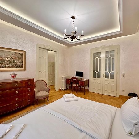 Djuras Residence In The Center Of Beograd Ngoại thất bức ảnh
