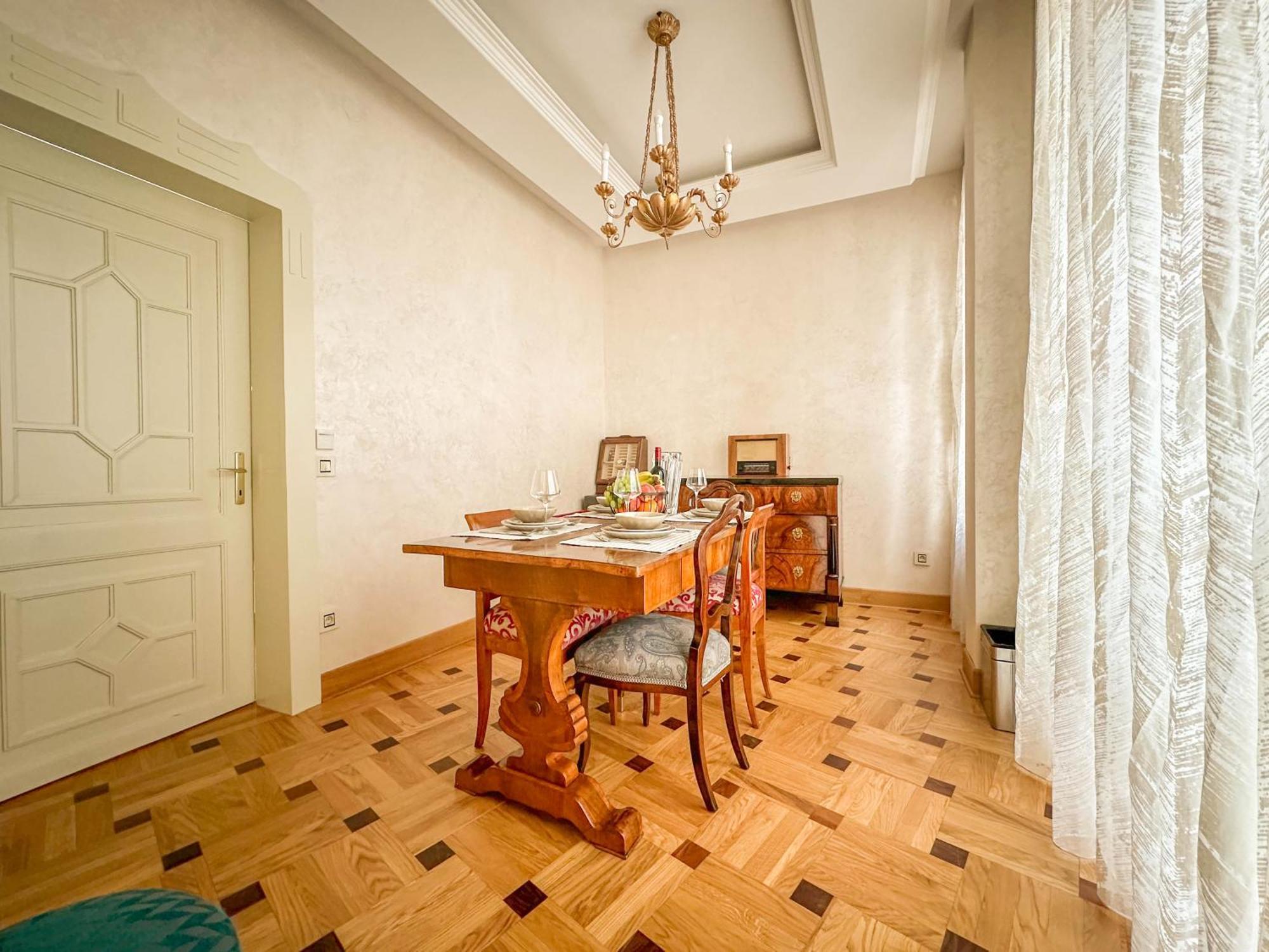 Djuras Residence In The Center Of Beograd Ngoại thất bức ảnh