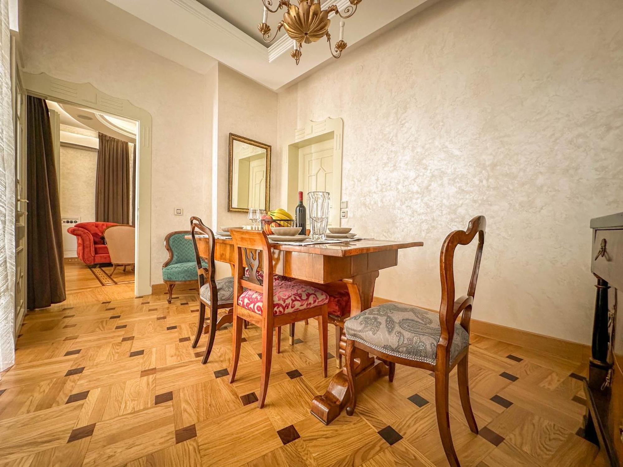 Djuras Residence In The Center Of Beograd Ngoại thất bức ảnh