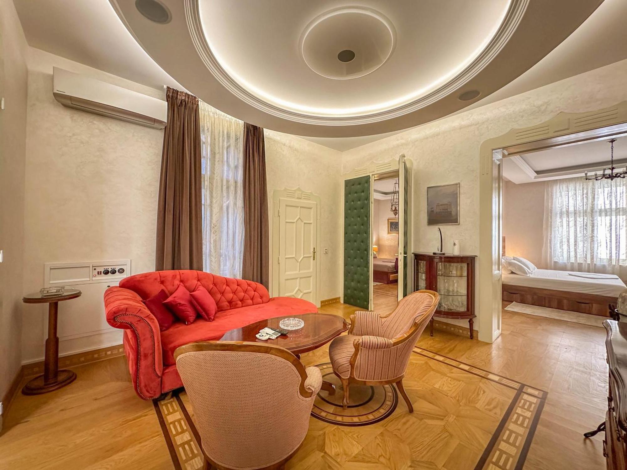 Djuras Residence In The Center Of Beograd Ngoại thất bức ảnh