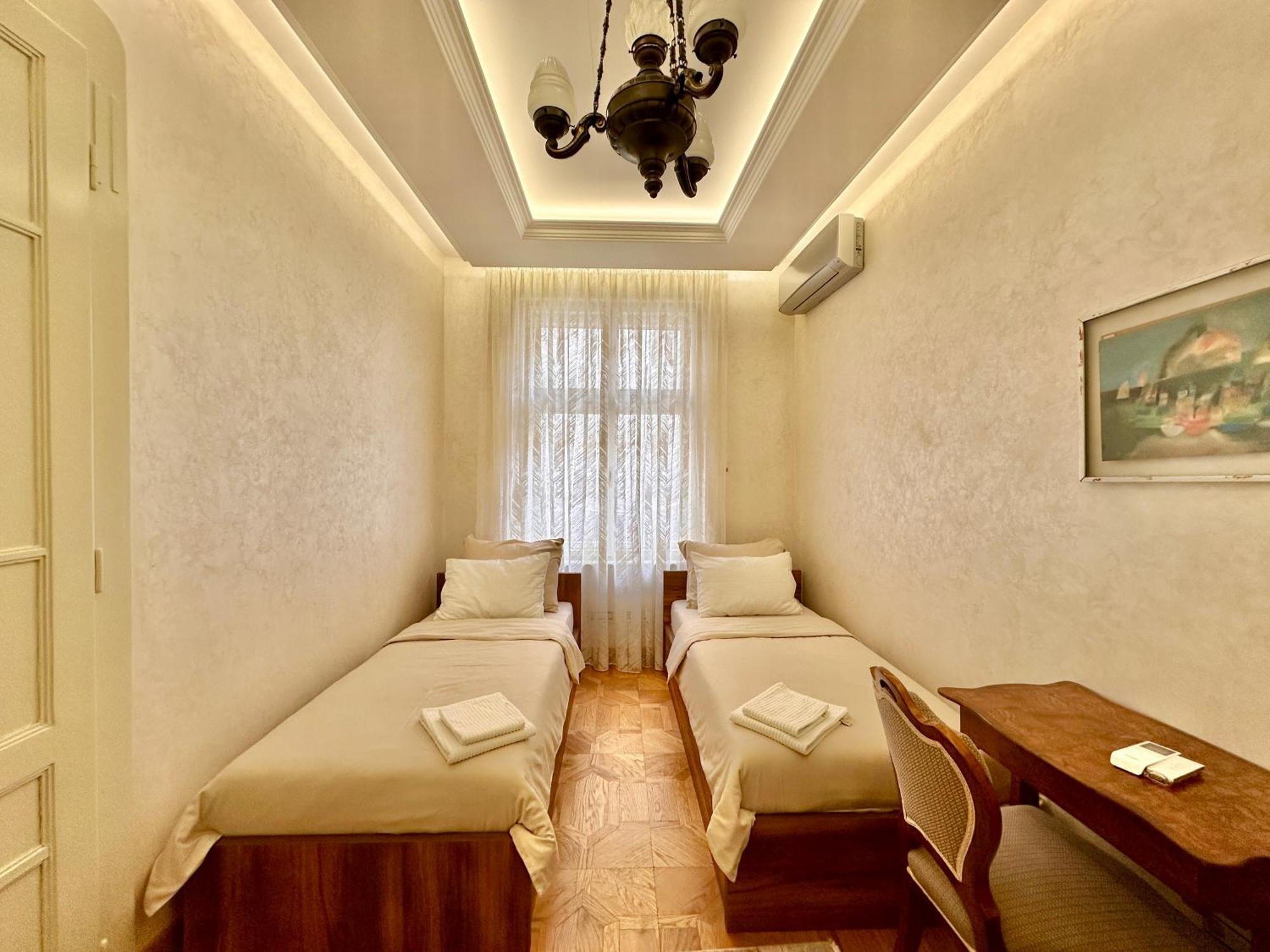 Djuras Residence In The Center Of Beograd Ngoại thất bức ảnh